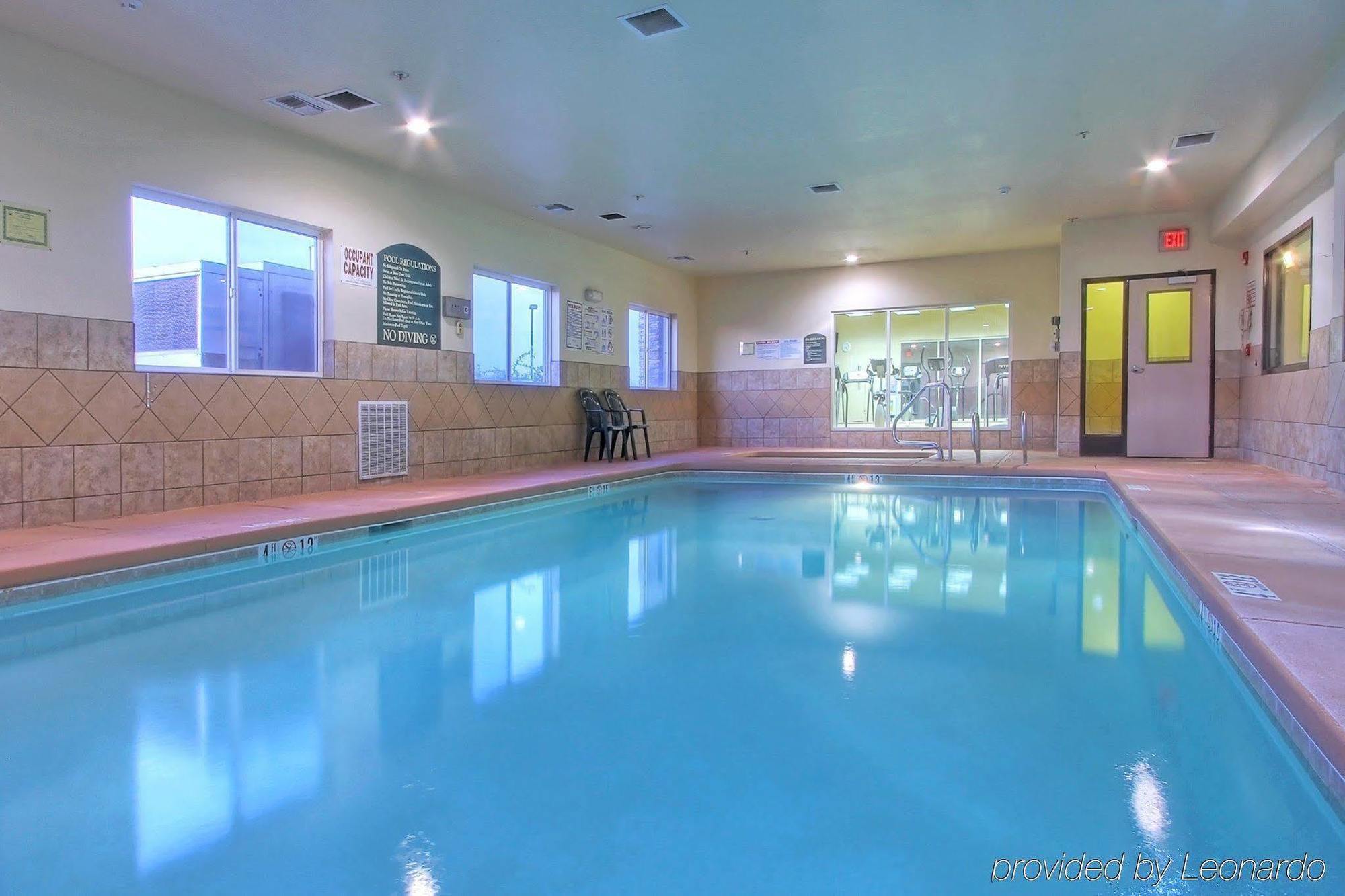 Holiday Inn Express & Suites Portales By Ihg Kültér fotó